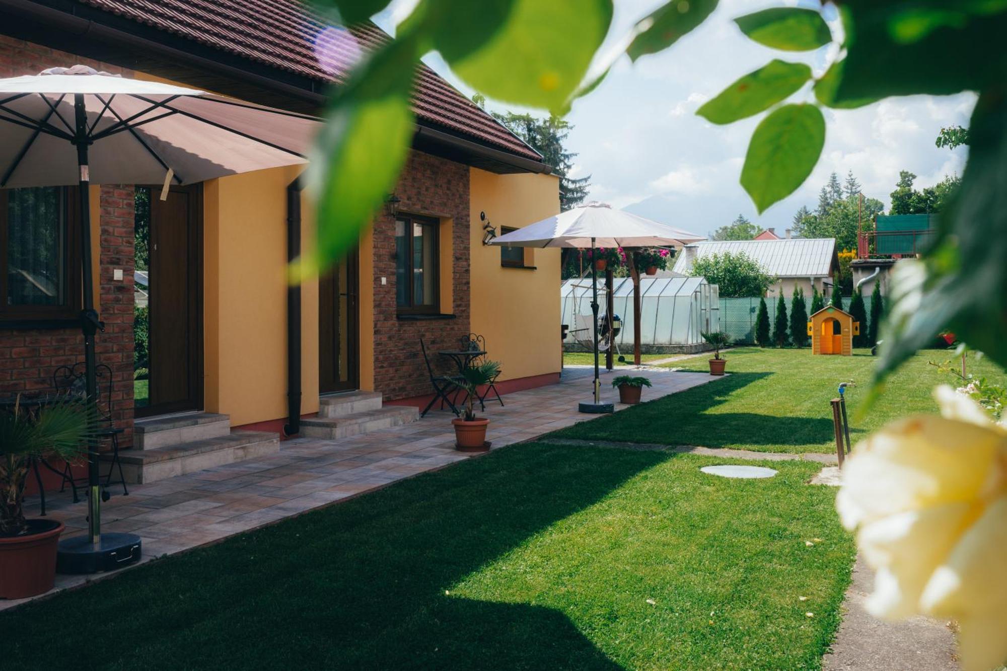 Apartmány Friends Liptov Liptovsky Mikulas Exterior foto